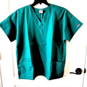 Cherokee Scrub Top